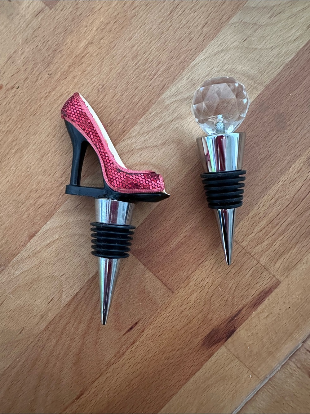 High Heel & Crystal Wine Bottle Stoppers